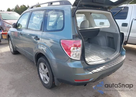 2011 Subaru Forester 2.5X из США, поврежденный, VIN JF2SHBBC4BH766131
